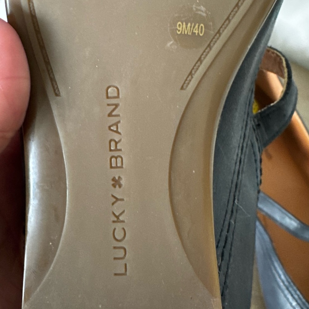 Cyrena Mary Jane Flat (Women lucky brand - Picture 9 of 10